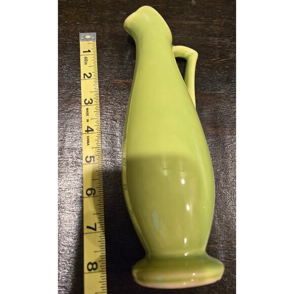 Shawnee Vintage Lime Green Ceramic Pitcher Vase USA 1168 Mid Century Modern - Picture 5 of 6